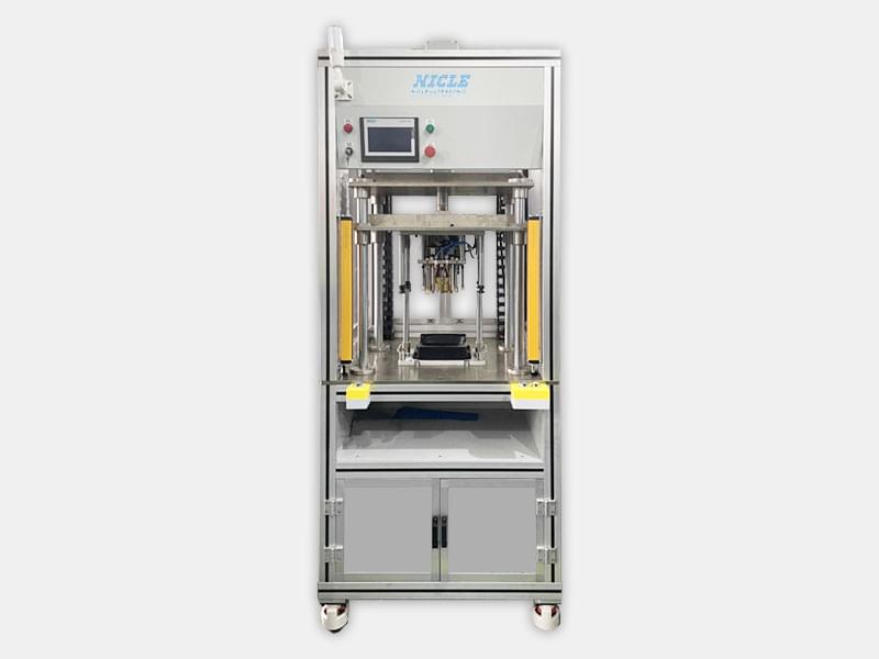 伺服中型热熔机